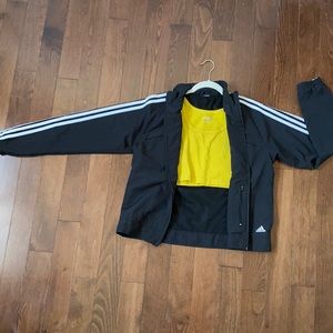 Adidas light jacket in black, S